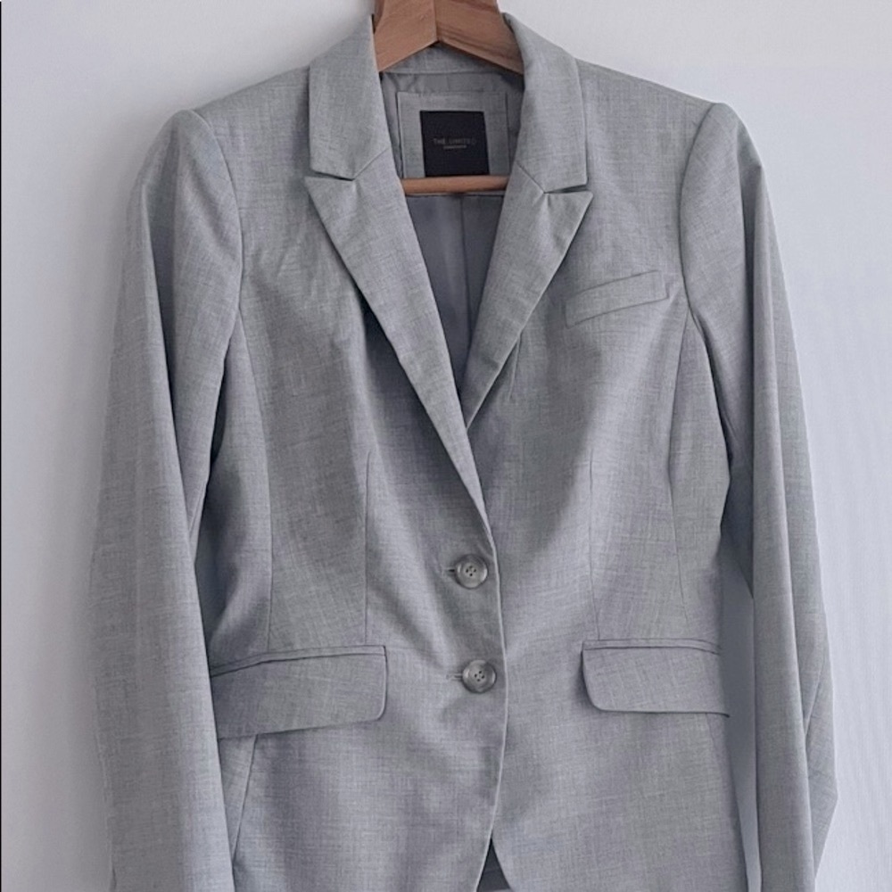 The Limited jacket, stretch size 4.